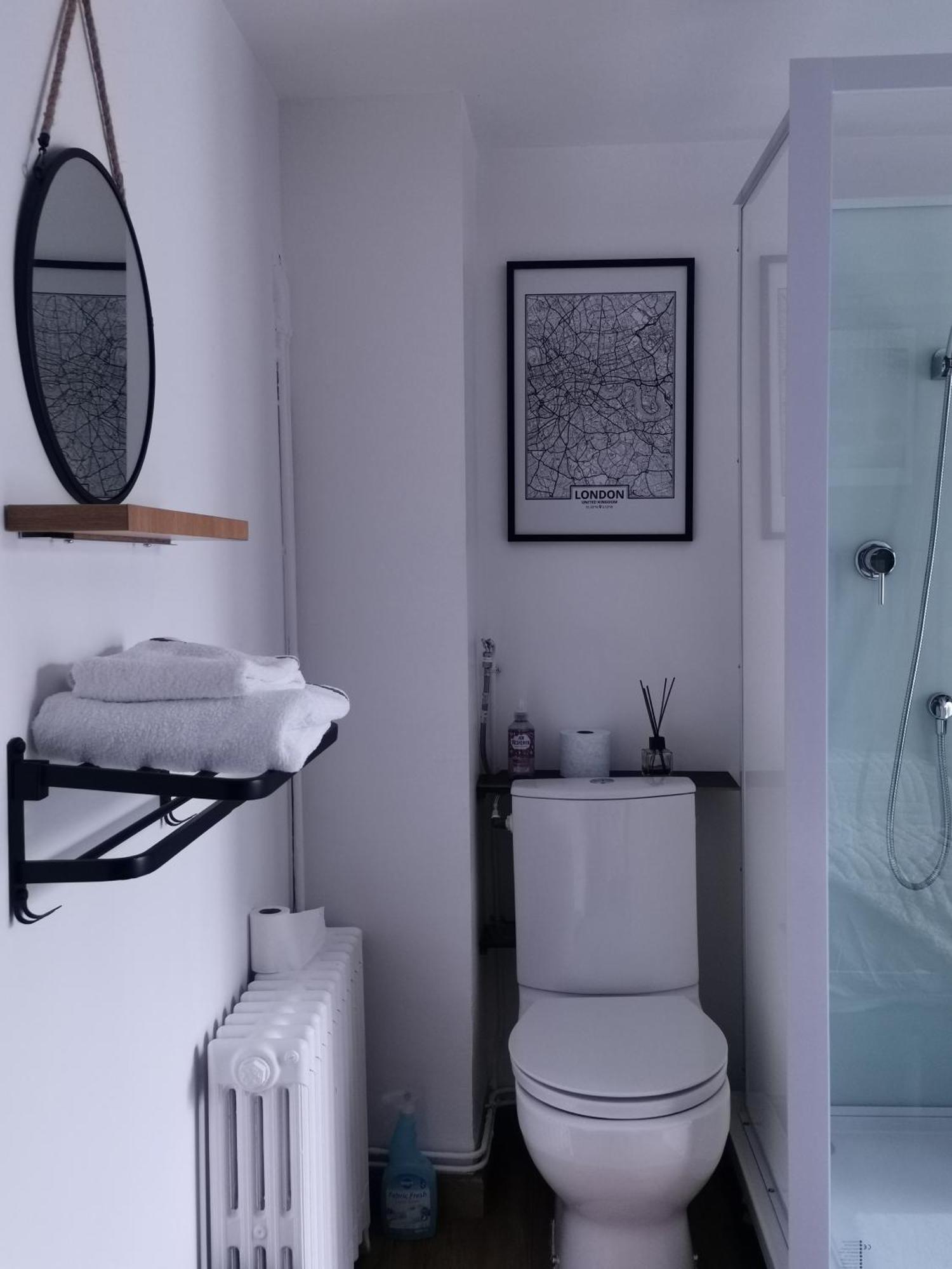 Séjour chez l'habitant Cazama-chambre Independante